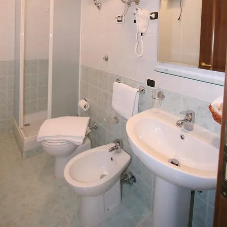 Aparthotel La Venecca 3*