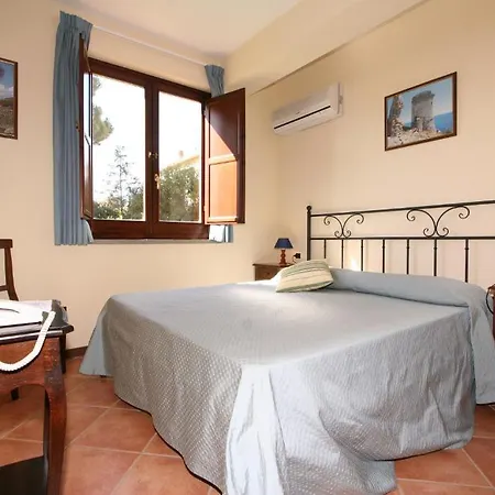 Aparthotel La Venecca