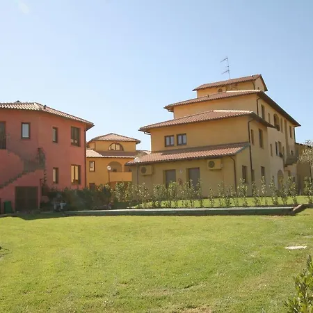La Venecca Aparthotel 3*