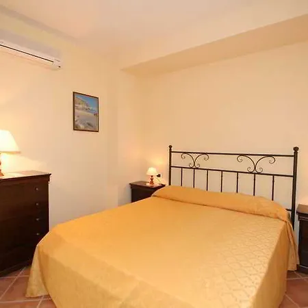 La Venecca Aparthotel 3*